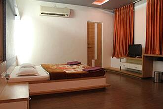 Hotel Ashooka Inn, Gandhinagar 4